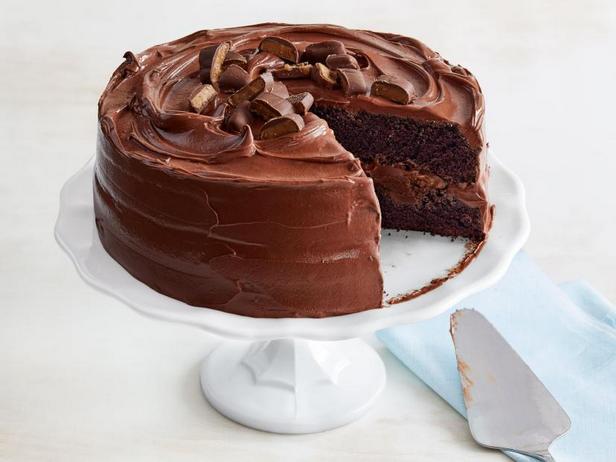 Шоколадный торт с шоколадными батончиками