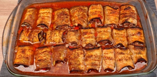 Баклажанные рулетики с фаршем