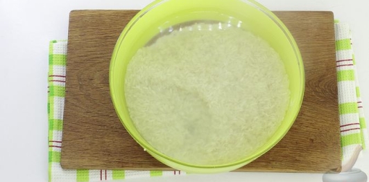 Фаршированные перцы с рисом, капустой и морковью