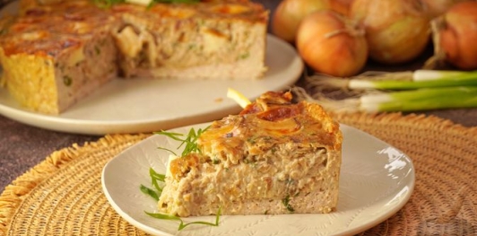 Куриный тарт с луково-сырной начинкой (без муки)