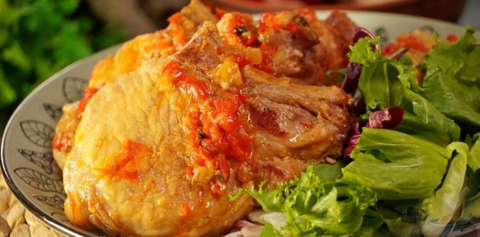 Свиная корейка по-дебреценски