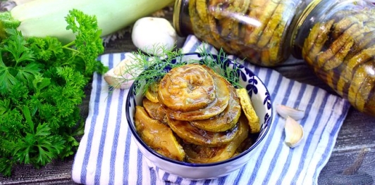Жареные кабачки с чесноком на зиму