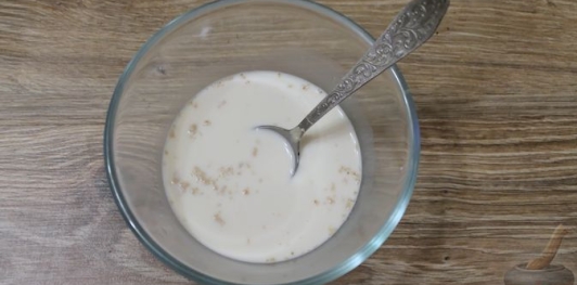 Дрожжевые пирожки с куриными желудочками и кабачками
