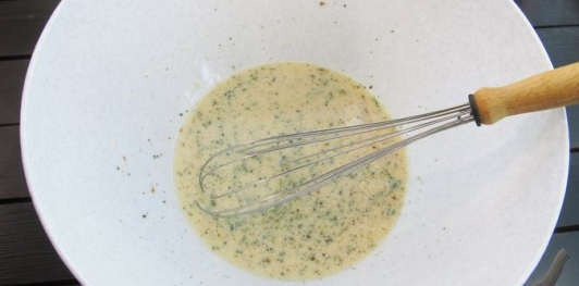 Дрожжевые рулетики с мясной начинкой