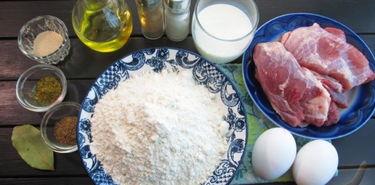 Дрожжевые рулетики с мясной начинкой