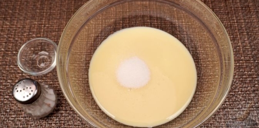 Дынное мороженое со сгущёнкой
