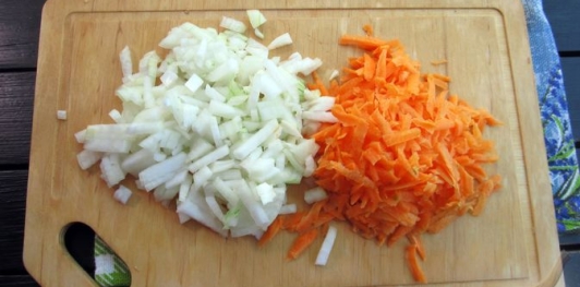Фаршированные помидоры с курицей и рисом