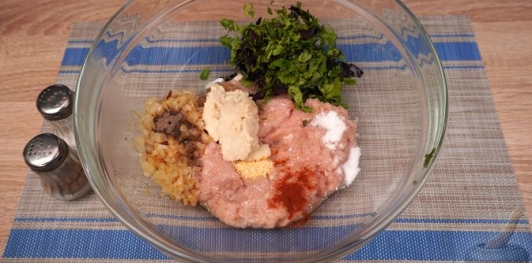 Фаршированные помидоры с мясом, гречкой и сыром