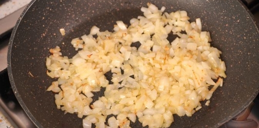 Фаршированные помидоры с мясом, гречкой и сыром