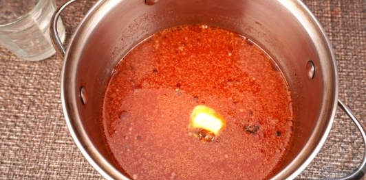 Фаршированный перец с мясом, рисом, помидорами и луком