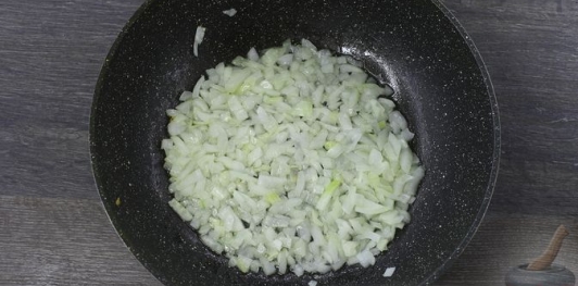 Гречка с фаршем и кабачками