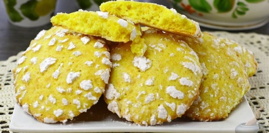 Лимонное печенье с трещинками