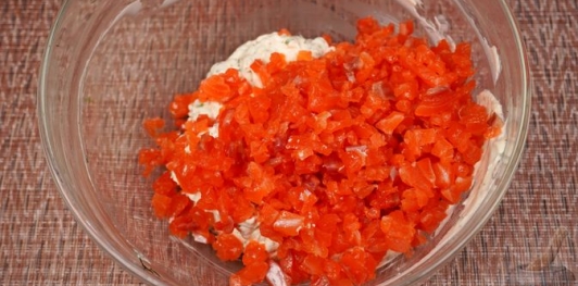Намазка с копчёной форелью и сливочным сыром