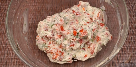Намазка с копчёной форелью и сливочным сыром