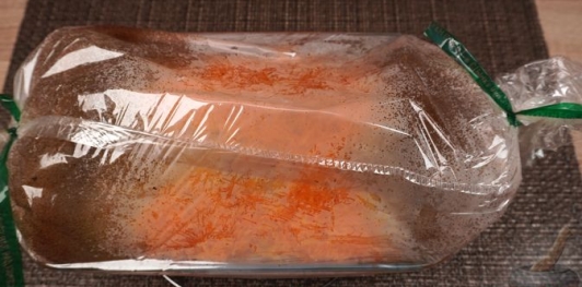 Скумбрия, запечённая с овощами в рукаве