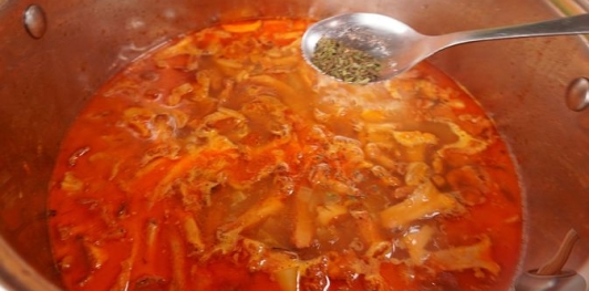 Сливочный суп с лисичками