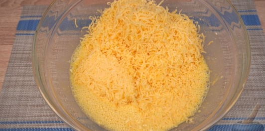 Сырно-мясной рулет