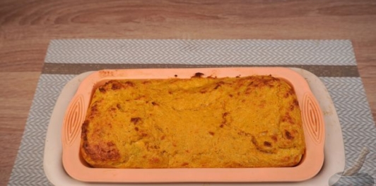 Запеканка из курицы, моркови и сыра