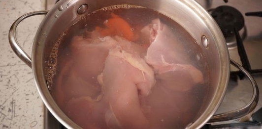 Запеканка из курицы, моркови и сыра