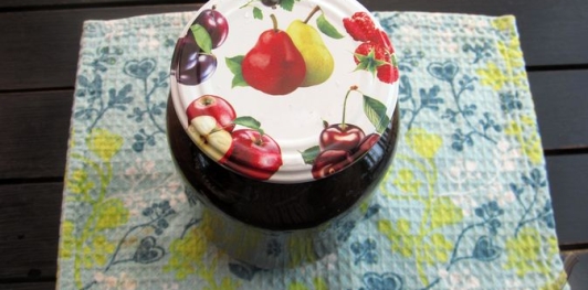 Целые маринованные баклажаны (консервированные)