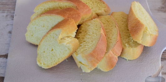 Горячие бутерброды с кабачком и морковью