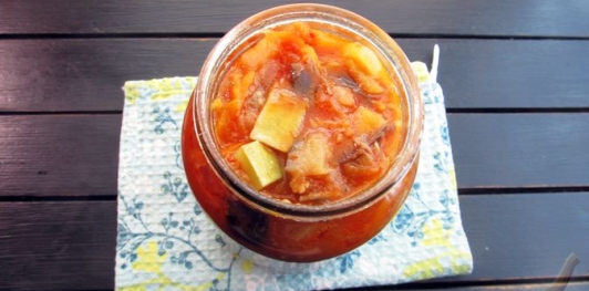 Икра из баклажанов с кабачками (консервированная)