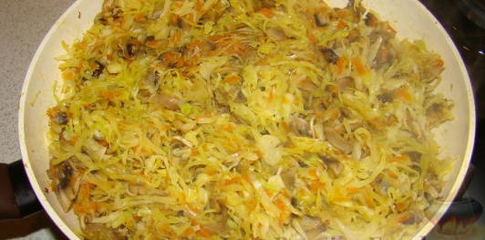 Капуста с грибами