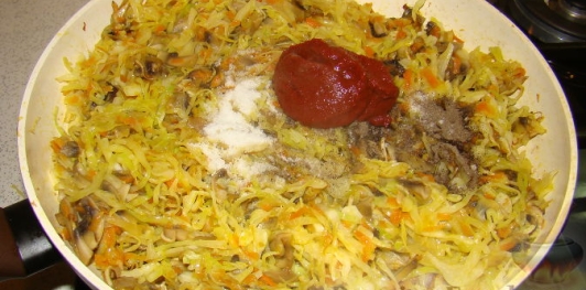 Капуста с грибами