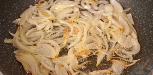 Картофельная запеканка с грибами и сыром