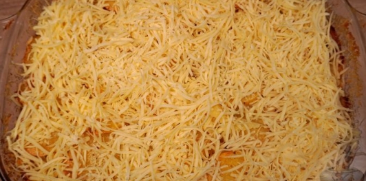Картофельная запеканка с грибами и сыром