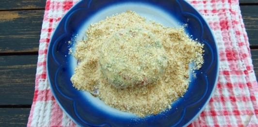 Картофельные котлеты с болгарским перцем и сырной начинкой