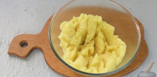 Клёцки из картофеля с жареным луком