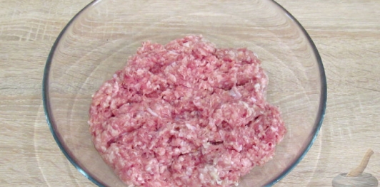 Котлеты из свинины с капустой