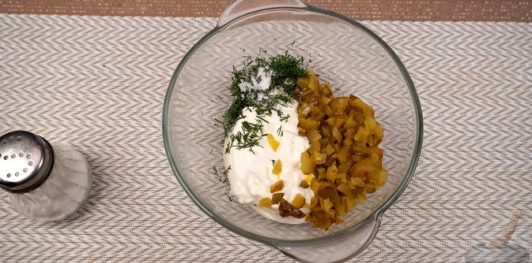 Кумпир (запечённый картофель с начинкой)