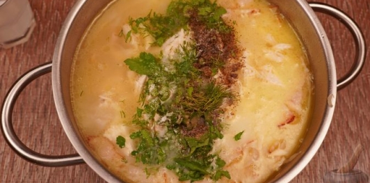 Куриный суп с кукурузой и сливками