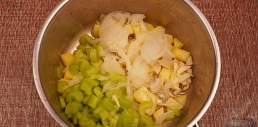 Куриный суп с кукурузой и сливками