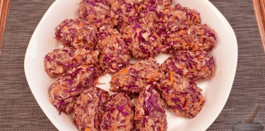 Ленивые голубцы с краснокочанной капустой