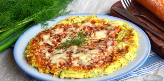 Лепёшка из кабачков с сыром и зеленью (на сковороде)