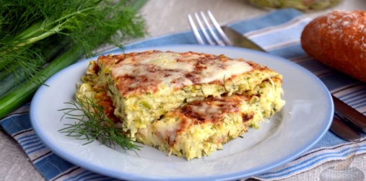 Лепёшка из кабачков с сыром и зеленью (на сковороде)