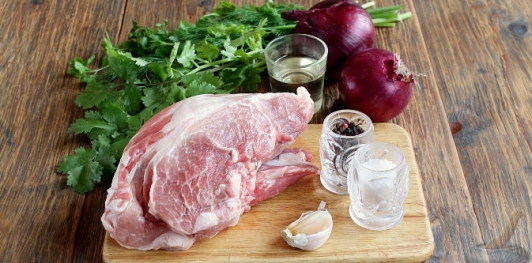 Мясные рулетики с зеленью