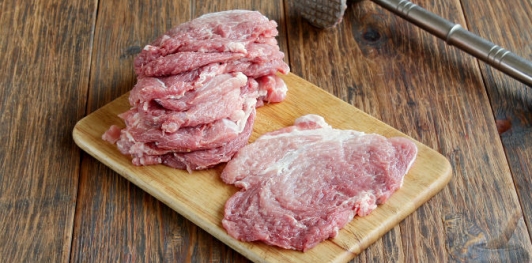 Мясные рулетики с зеленью