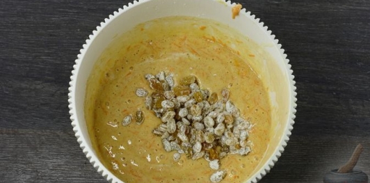 Морковный пирог со сметанным кремом