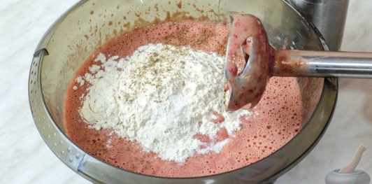 Печёночные блинные рулетики с морковью и плавленым сыром