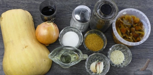 Постный салат "Копна сена" из тыквы с грибами, по-корейски