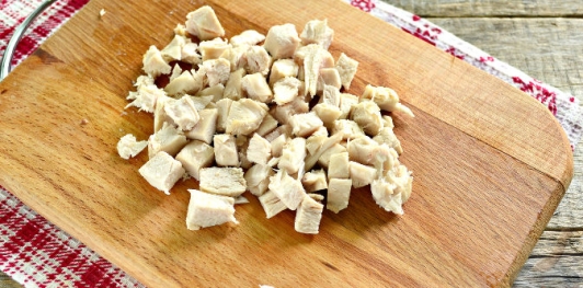 Праздничный салат с курицей