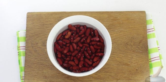 Пряный брауни из фасоли (без яиц)