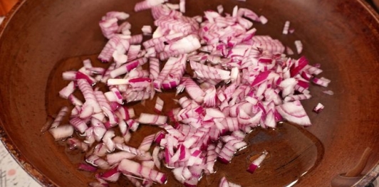 Рулет из мясного фарша со сладким перцем