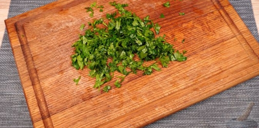 Рулет из мясного фарша со сладким перцем