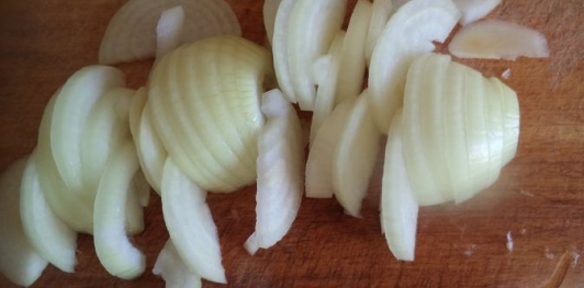 Слоеный салат с мясом "Грибная поляна"
