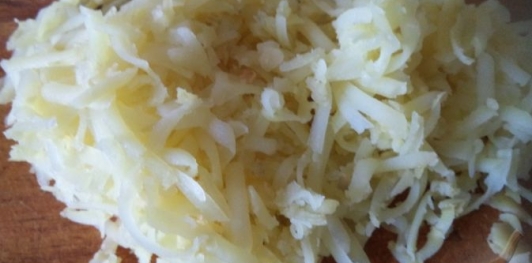 Слоеный салат с мясом "Грибная поляна"
